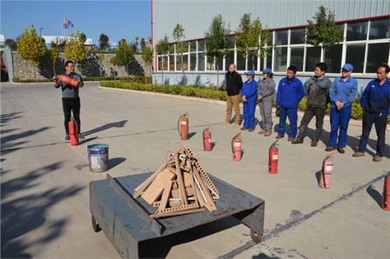 嵩陽煤機開展&ldquo;119消防日&rdquo;宣傳活動