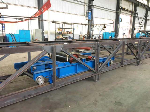 可伸縮皮帶機(jī)儲(chǔ)帶倉