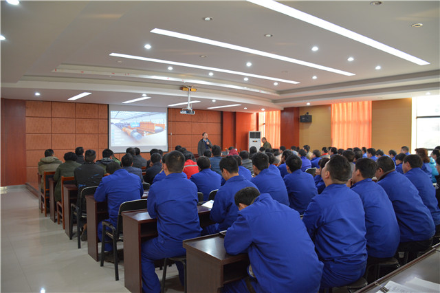 帶式輸送機廠家嵩陽煤機2019年新入職員工培訓圓滿結束